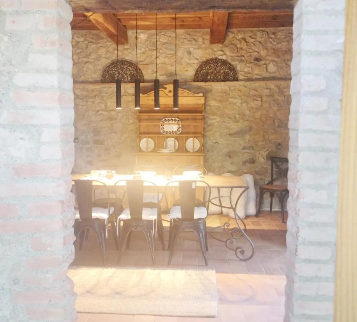 Podere Lo Scopiccio A Riparbella 아파트